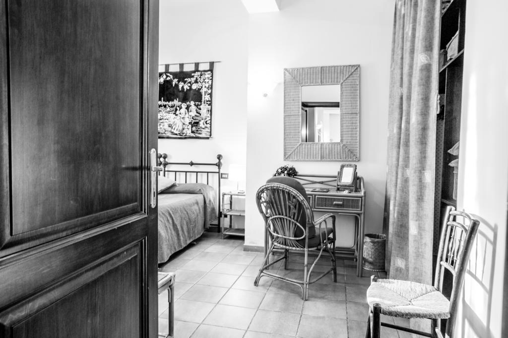 La Villa Di Lucia Viterbo Szoba fotó